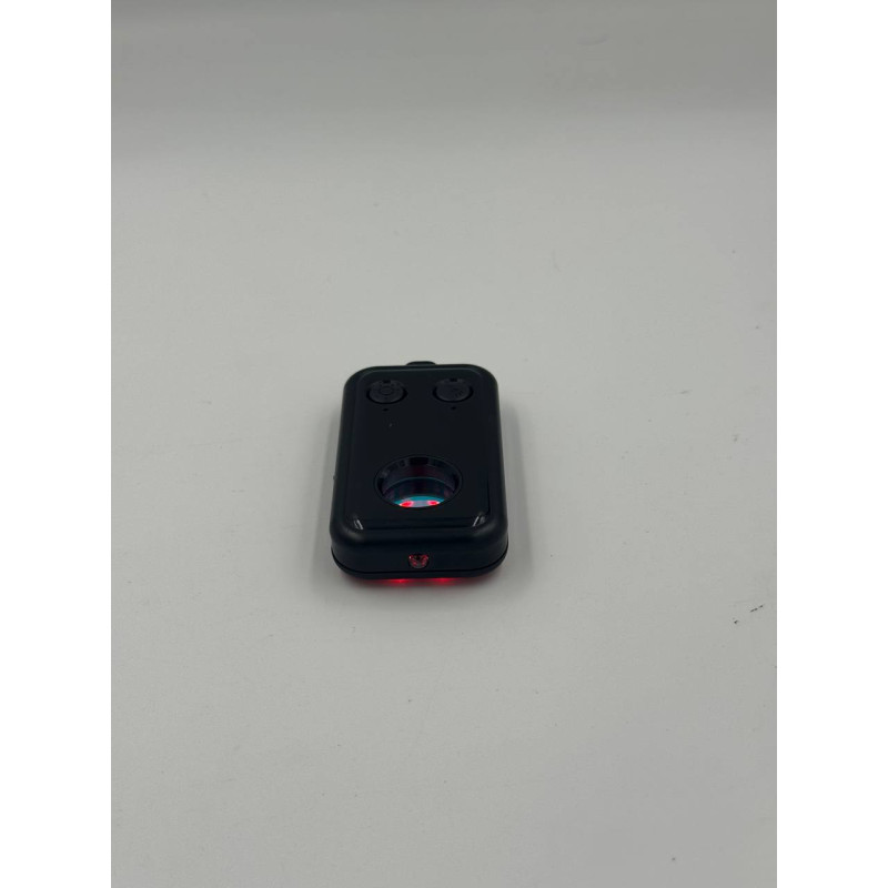 Детектор прихованих камер K96 Privacy Guard: Еталон компактності та безпеки