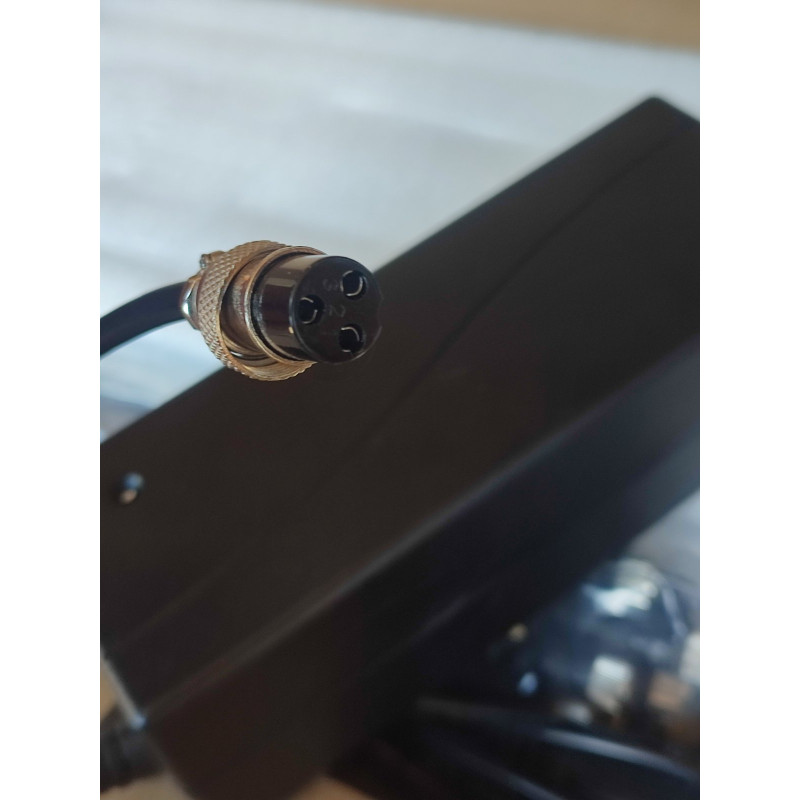 Глушилка мобільного зв'язку ПІРАНЬЯ Х12  WIFI 2.4, 5.2, 5.8 (GSM, 3G, 4G, CDMA +4G LTE, WI-FI, DCS, VHF, UHF, WI-FI 5.0, LoJack, GPS)