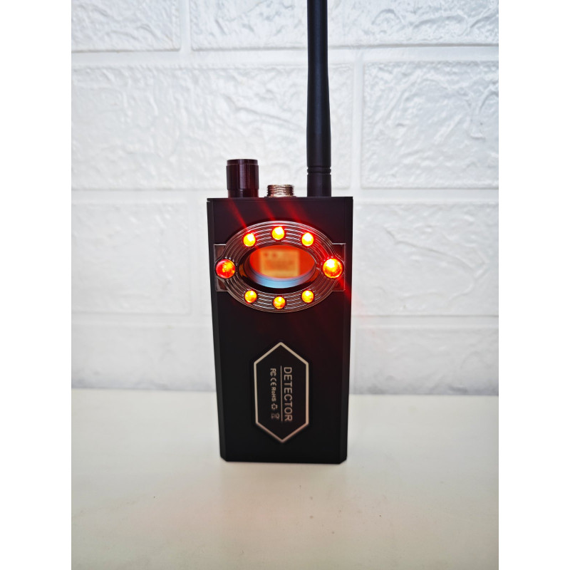 Мультифункціональний детектор жучків, GPS-трекерів та камер K68S (3 в 1)