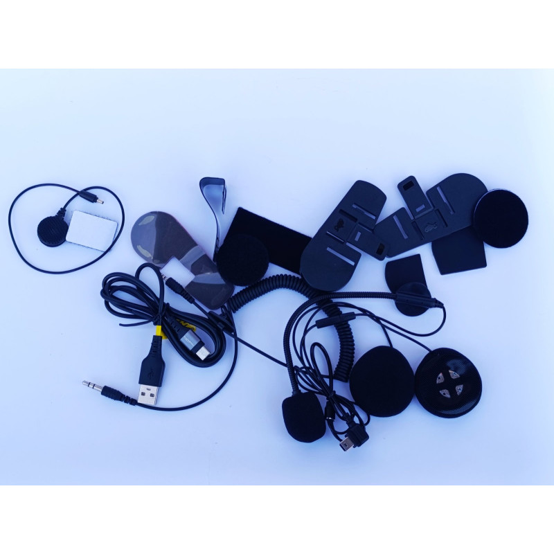 Fodsports FX8 Pro: Професійний інтерком з подвійним Bluetooth-чипом та зв'язком на 8 пілотів