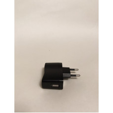 Блок живлення USB – вхід 100-240V, 1A